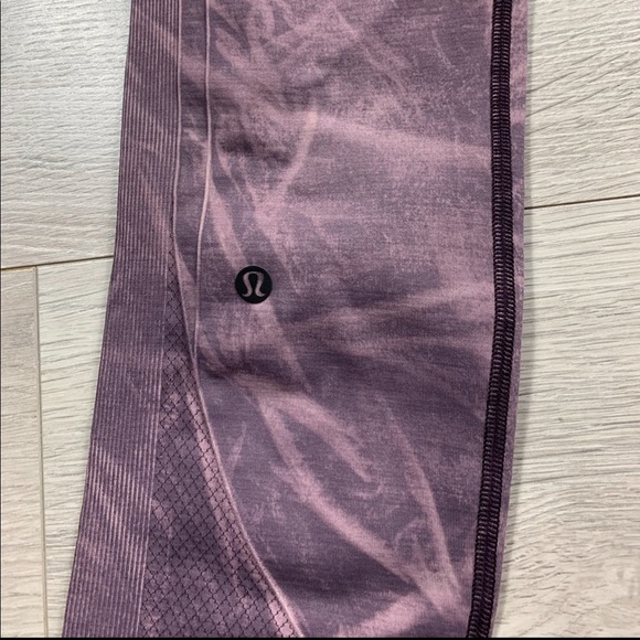 Lululemon Ebb to Street Tight *Wash Lunar Rock Mulberry 6 Stone Wash - Picture 4 of 8